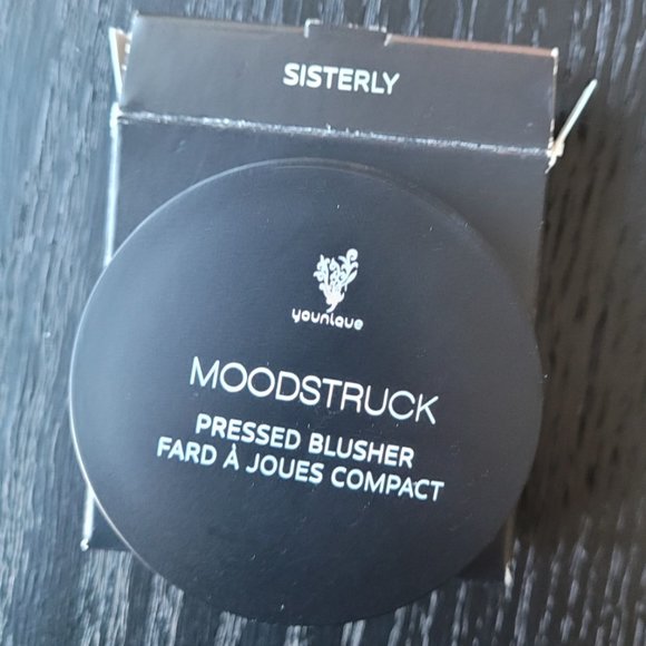 Younique MOODSTRUCK pressed blusher - Sisterly - Picture 5 of 7